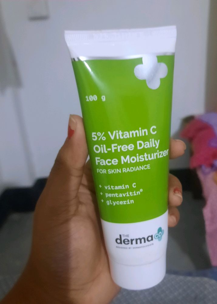 Derma Co. Oil Free Moisturizer