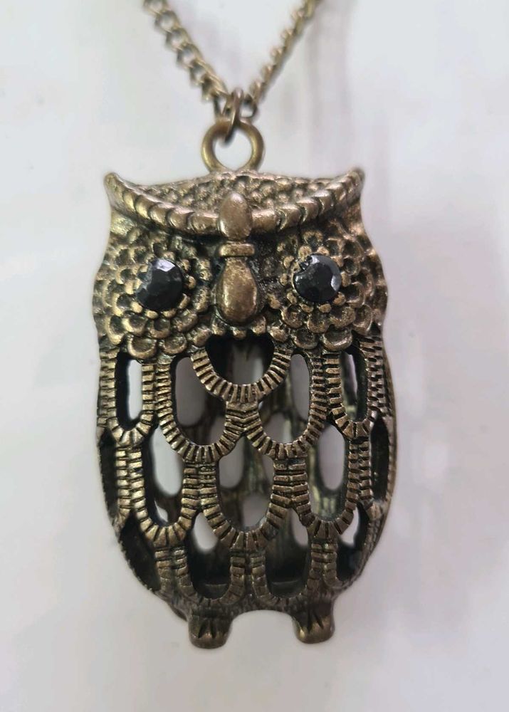 Brass chain with Owl Penda