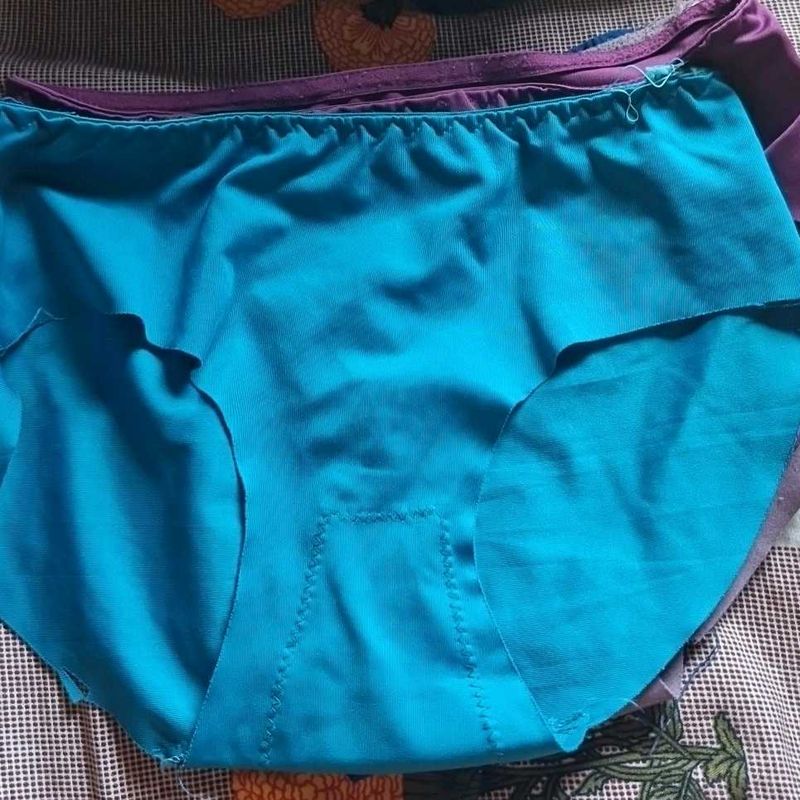 Seamless Panties Pack Of 4