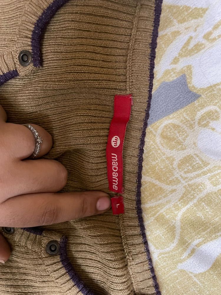 Madame Brown Buttoned Top