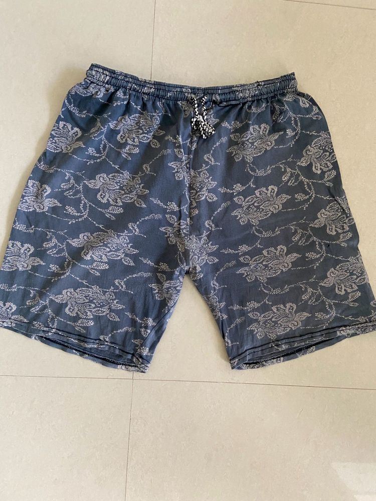 Floral Print Casual Shorts