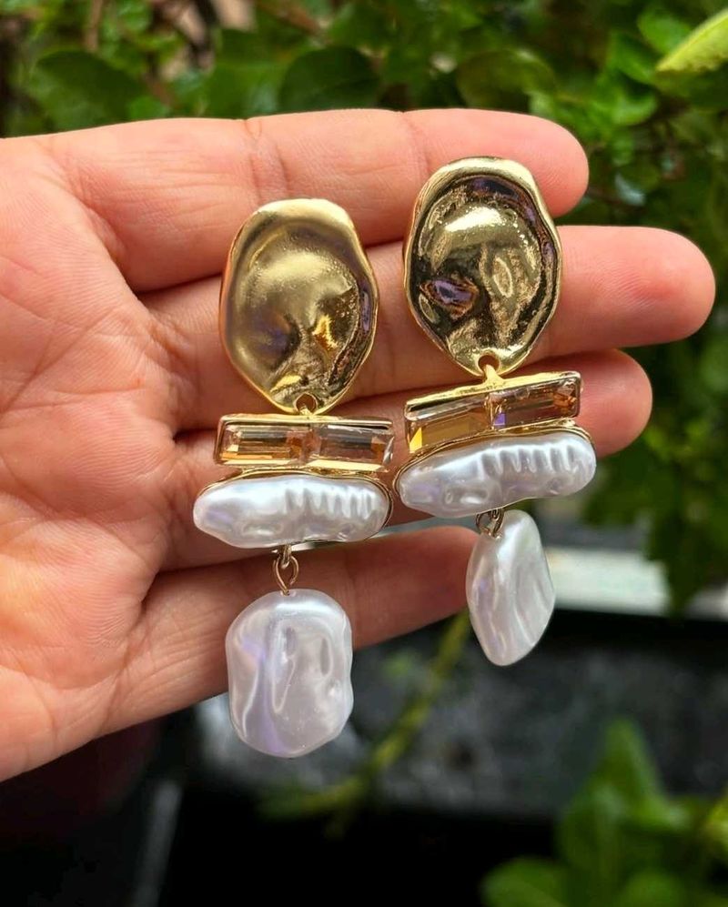 Beautiful Earrings 🔥