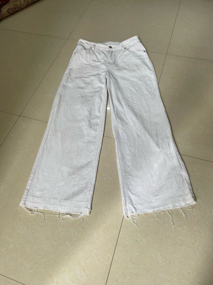H&amp;M High Waist Flared Jeans