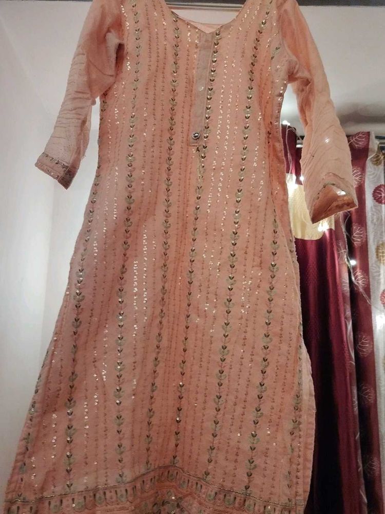 Peach Embroidered Kurta dupatta
