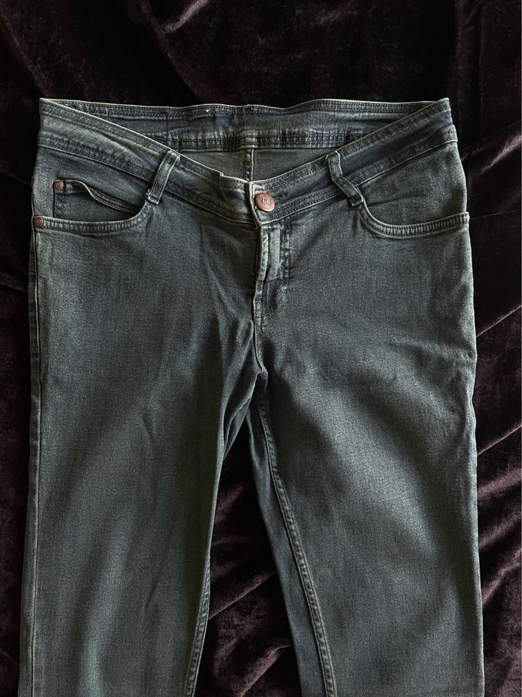Vintage Green Washed Skinny Jeans