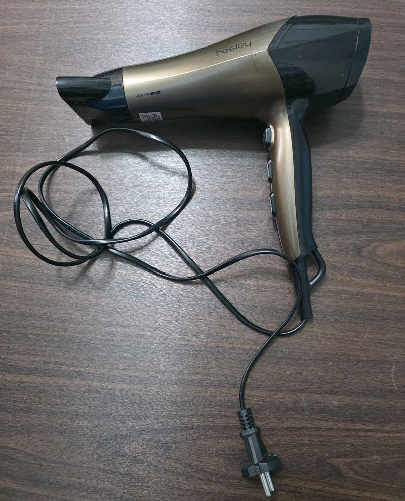 Hesley Hai Dryer