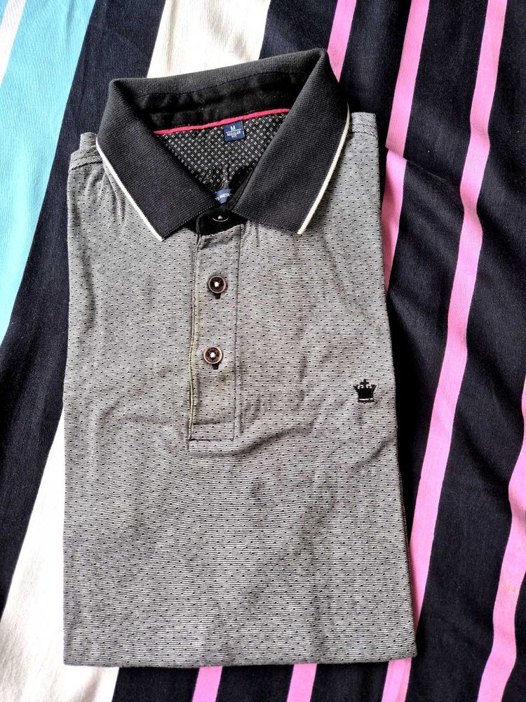 Original Louis Philippe T shirt (M size)