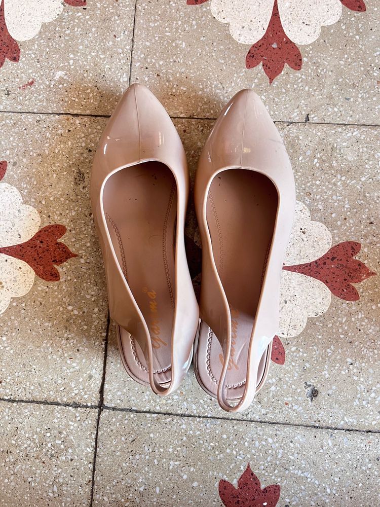 Beige Formal Bellies