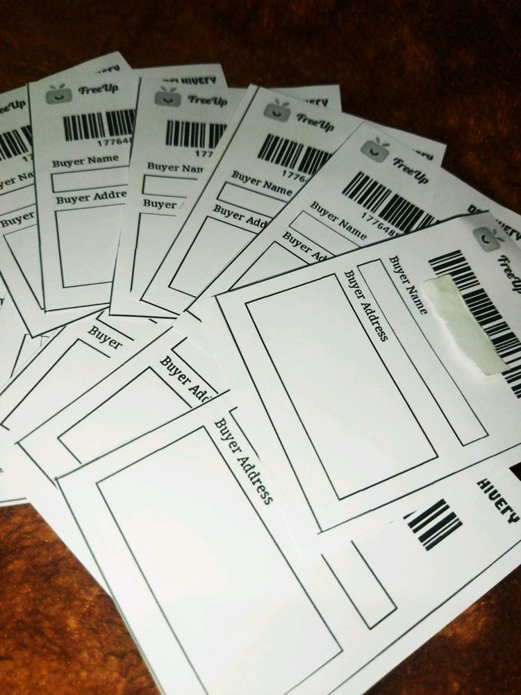 15 PIC PRINTED SHIPPING LABELS