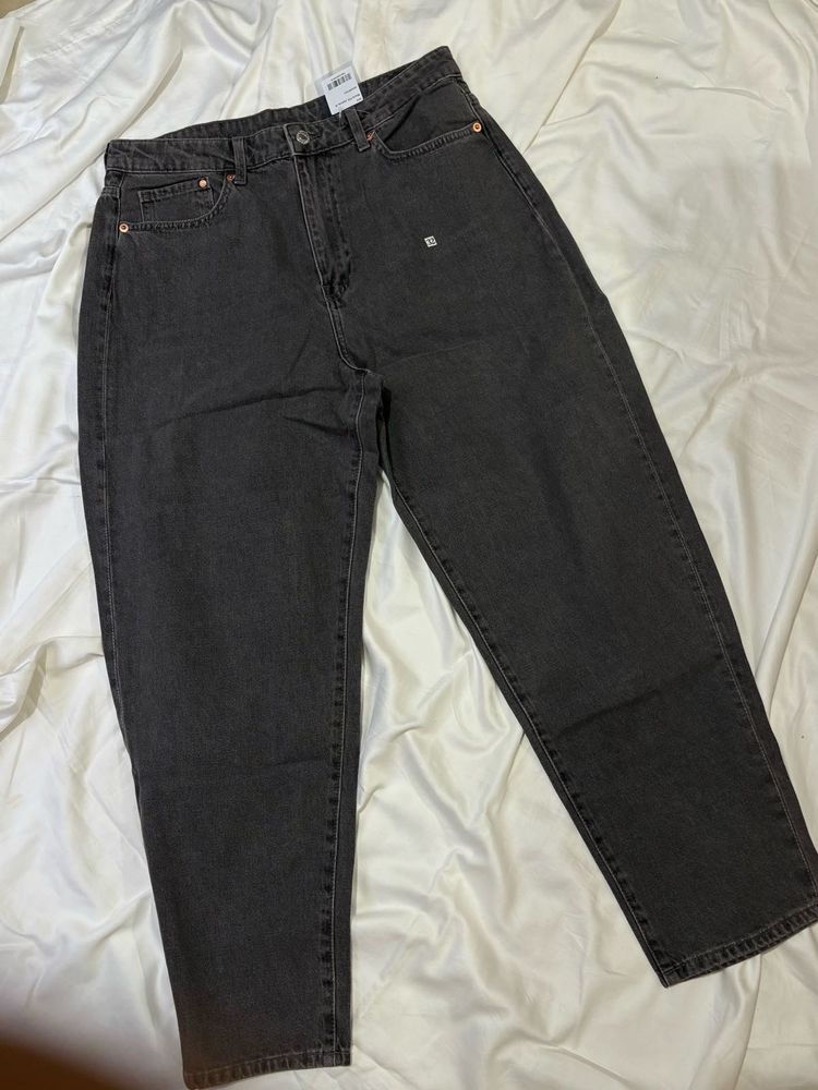 H&amp;M Om Fit Denim