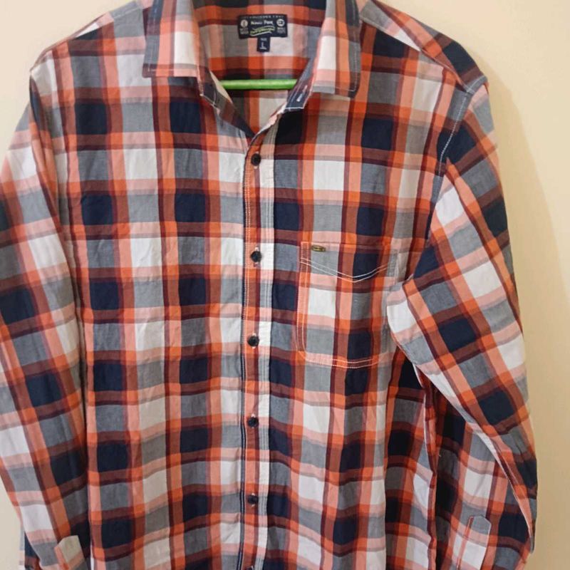 Men&#39;s Plaid Shirt