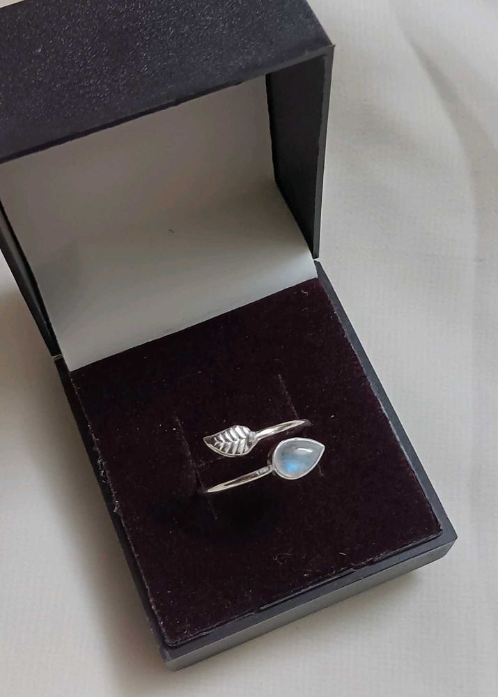 Pure Silver Leaf &amp; Teardrop Moonstone Ring