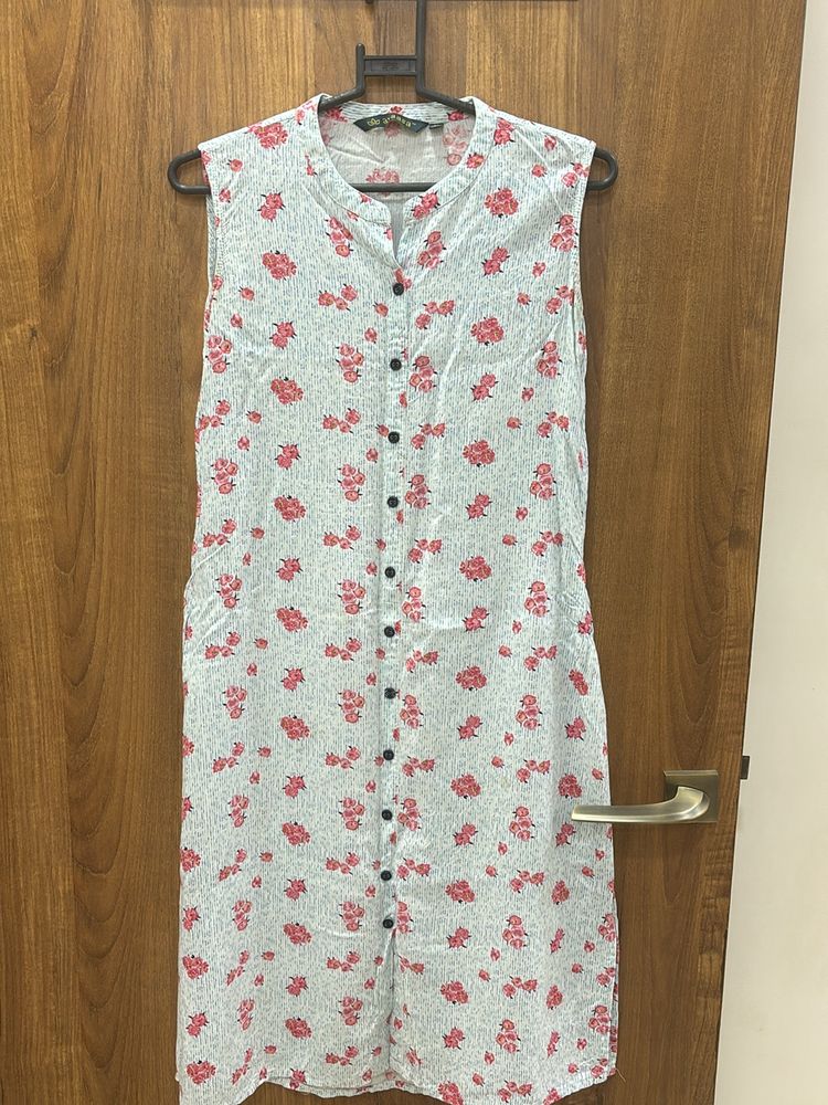 Sleeveless Kurti