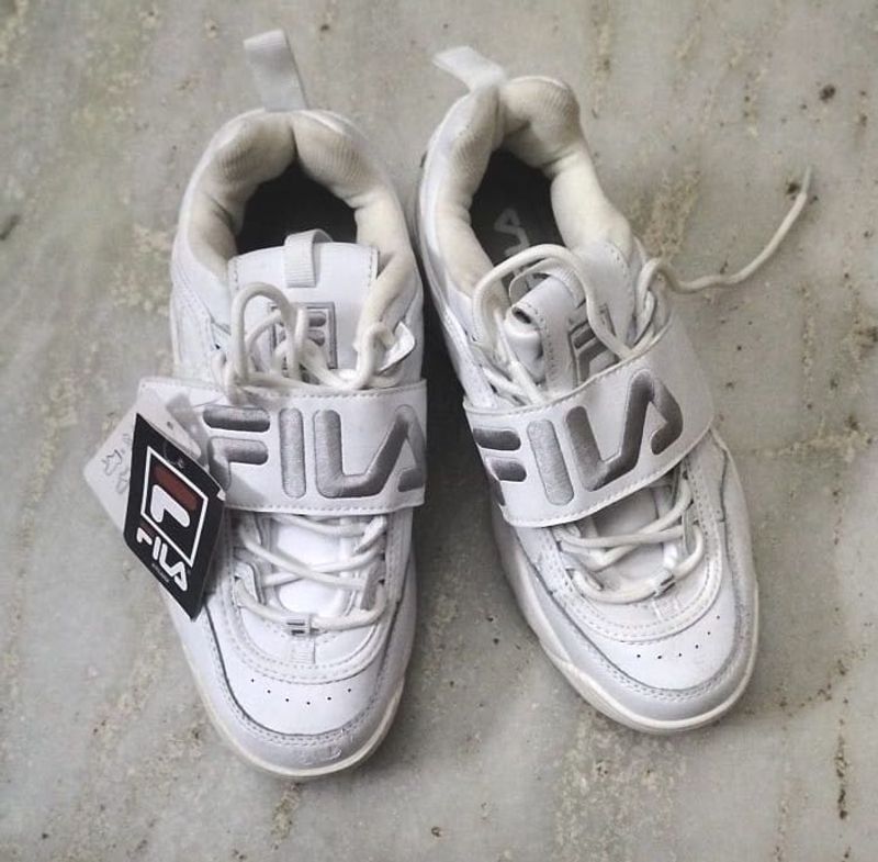 Fila Sneakers brand new with tag