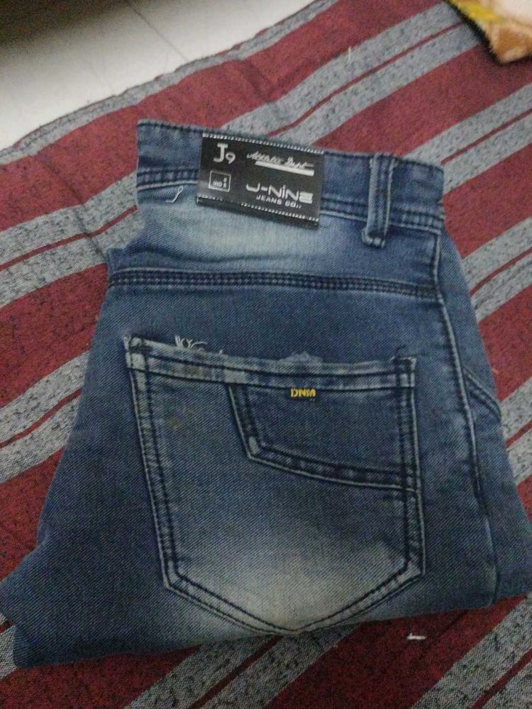 J-Nine Jeans: Stylish Denim