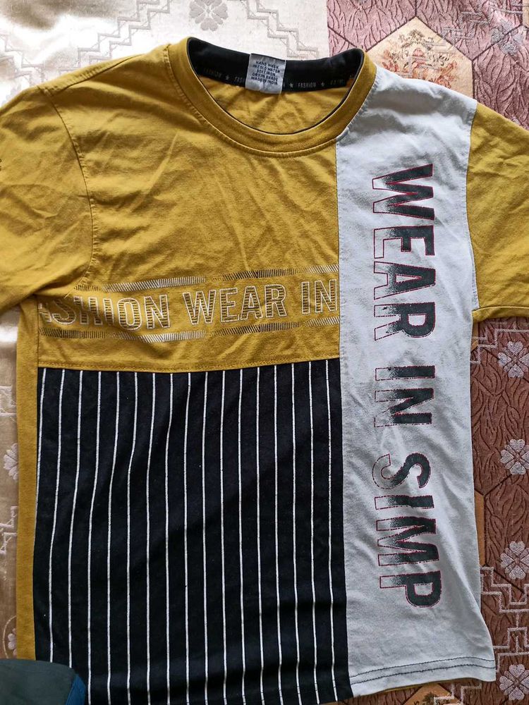 Color Block Striped Graphic Tee
