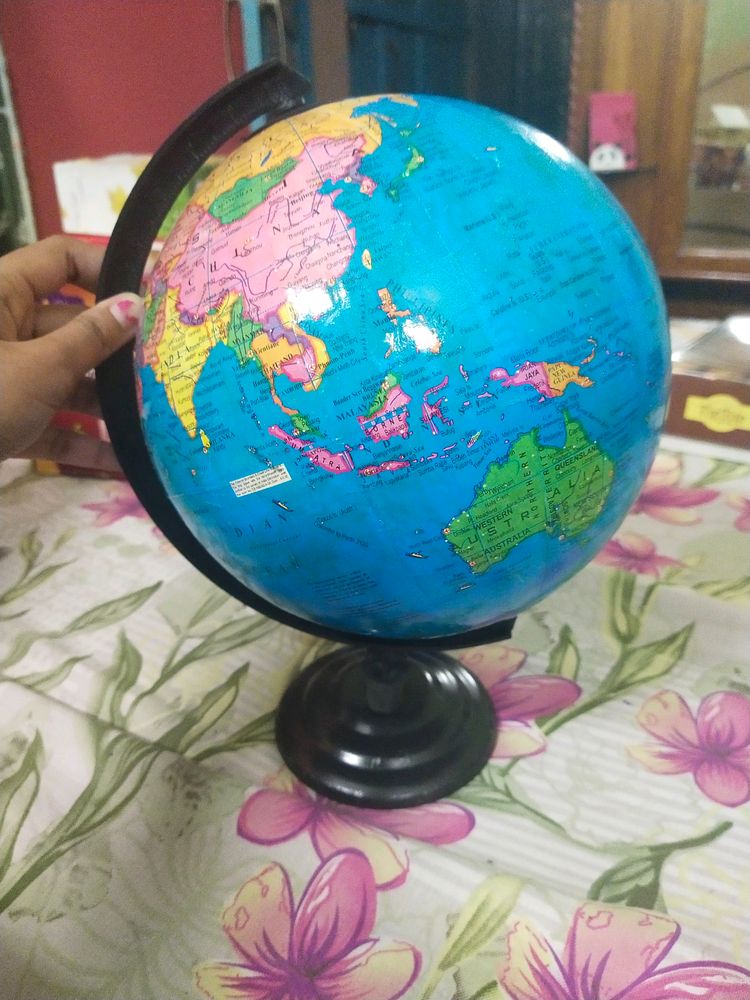 Globe
