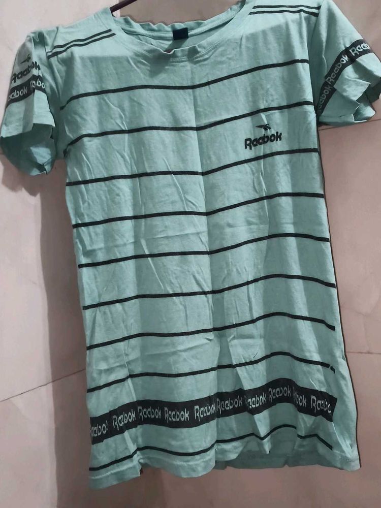 light green T-shirt👕 best quality and product Pri