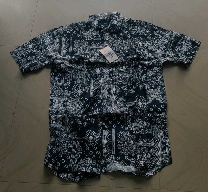 Patterned Short Sleeve Shirt