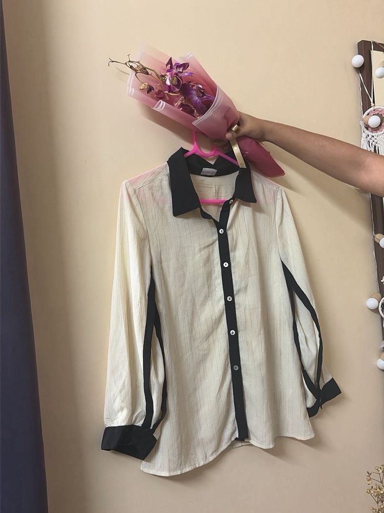 Chic Button-Down Shirt