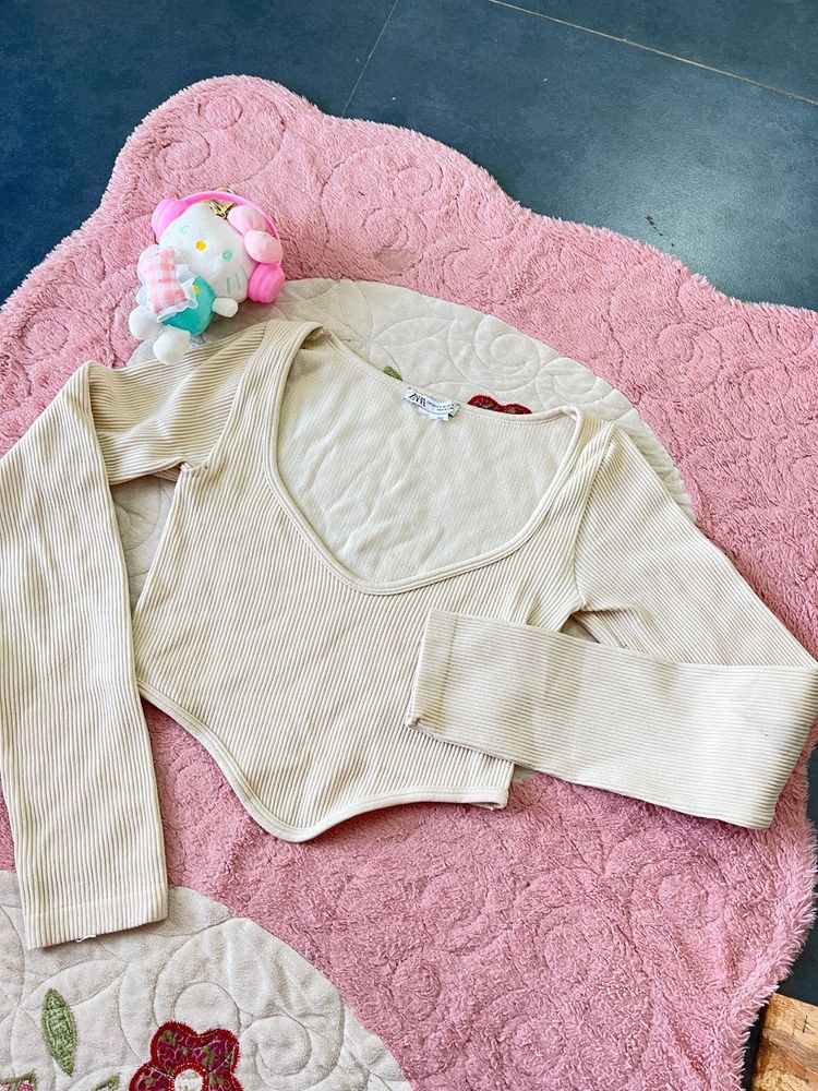 Ribbed Long Sleeve Crop Top