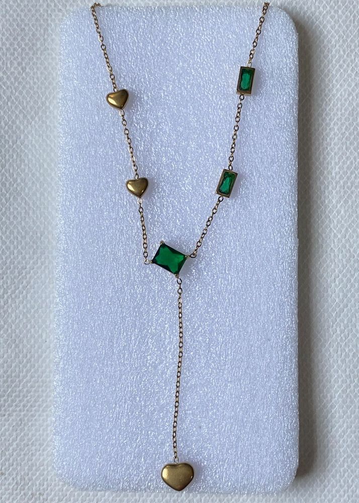 Gold plated Emerald &amp; Heart Necklace