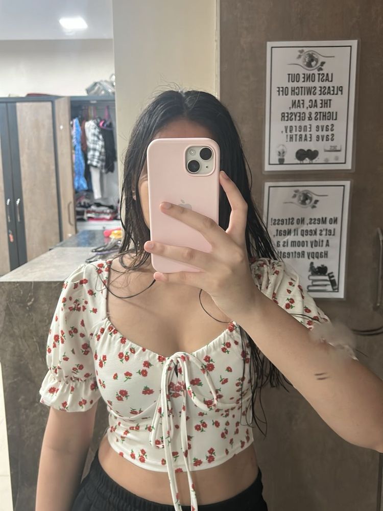 Floral Tie-Front Crop Top