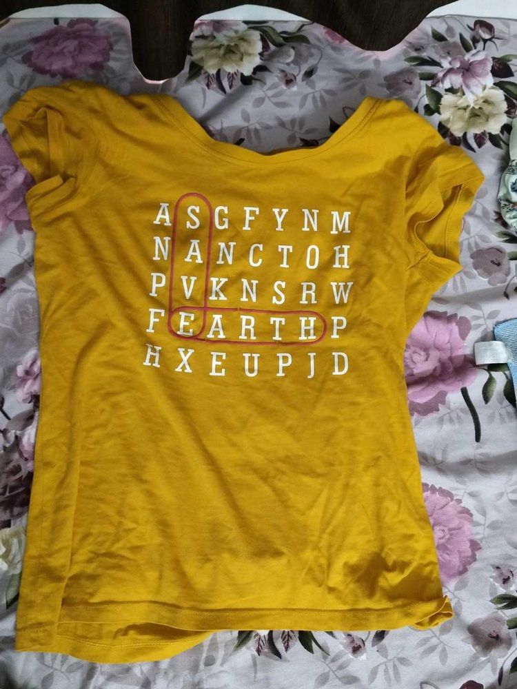 Mustard Graphic Print T-shirt