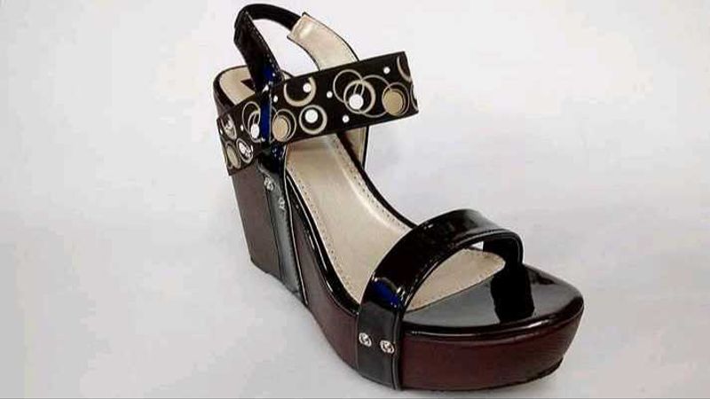 Black Wedge For Woman
