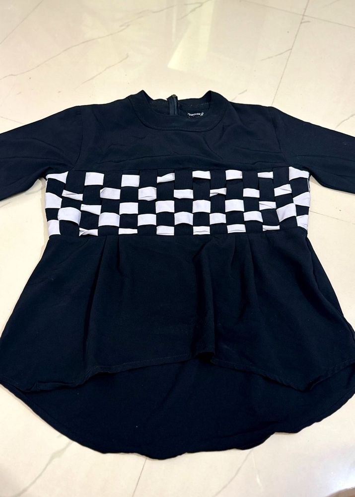 Unused Checkerboard Detail Top🦋