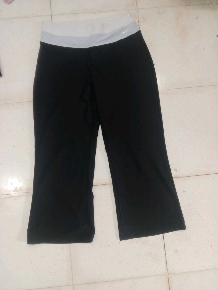 Nike Crop Training Pants