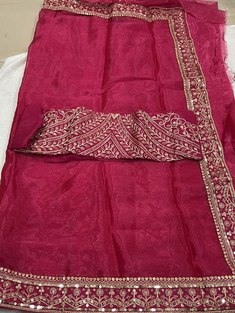 Elegant Embroidered Dupatta Set