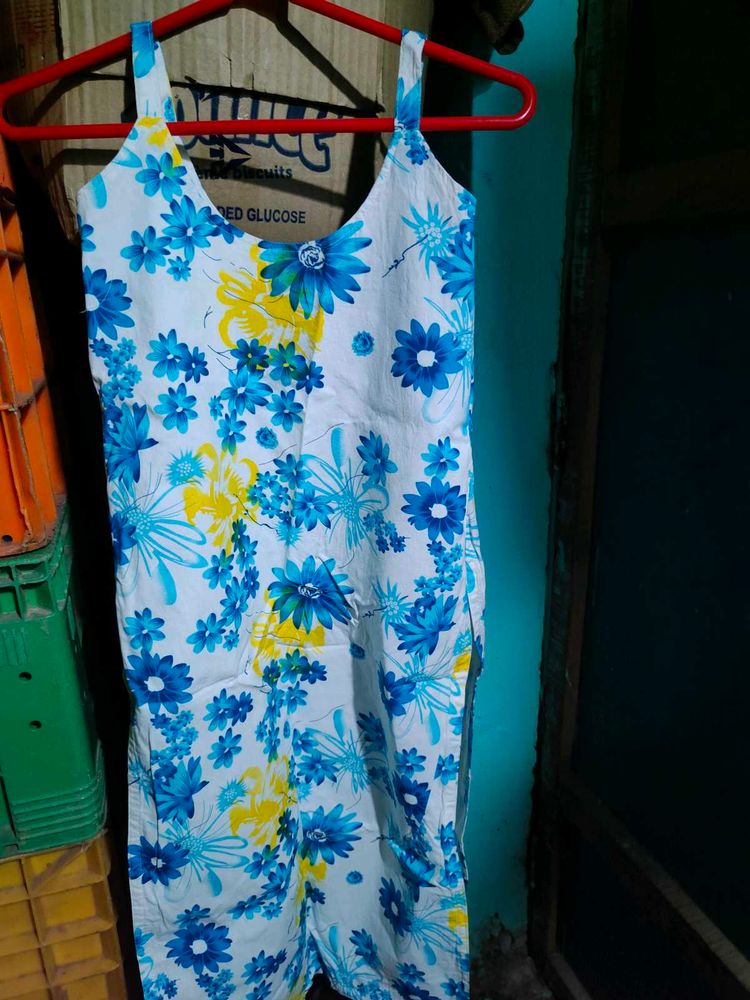 Sleevless kurta💙
