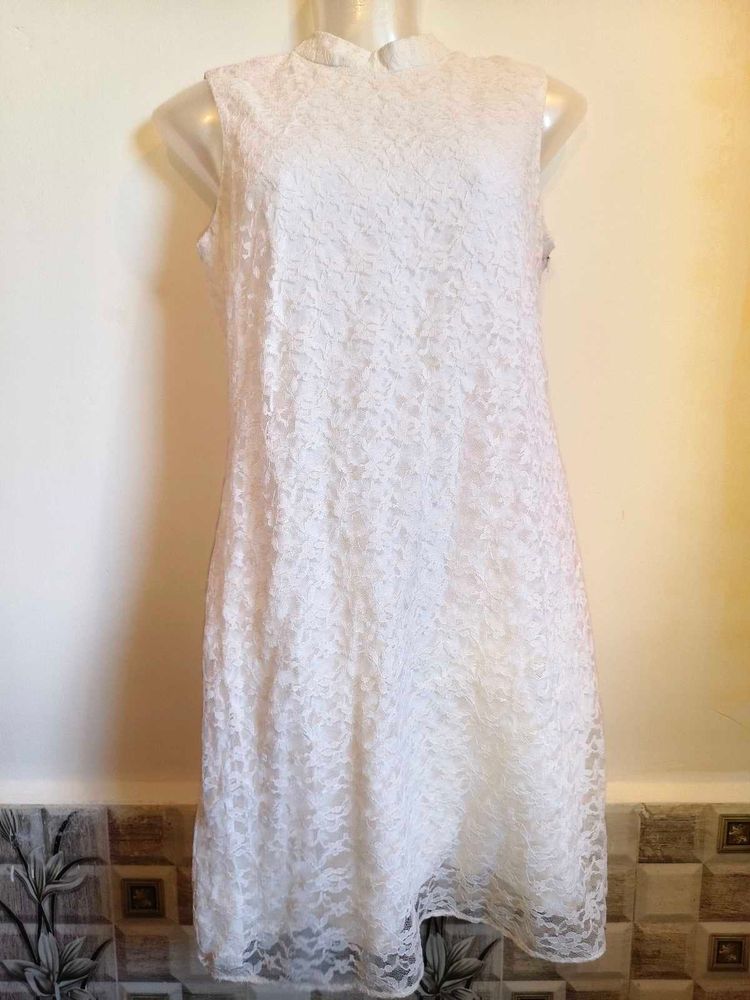 Elegant White Lace Dress