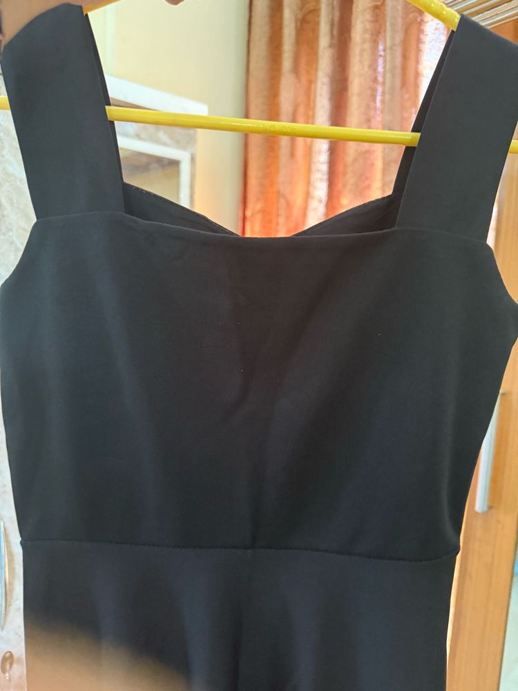 Dress To Look Slim And Pretty