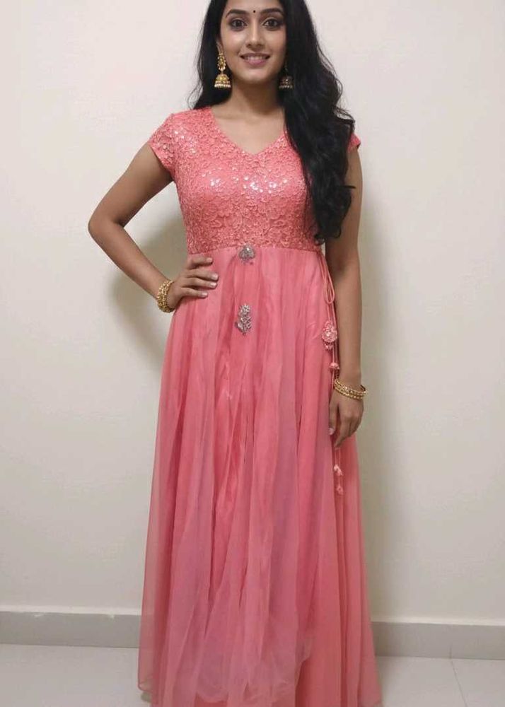Lovely pink Ethnic Gown