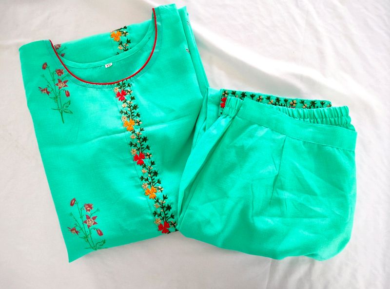 Turquoise Green Kurta Sets (Women&#39;s)