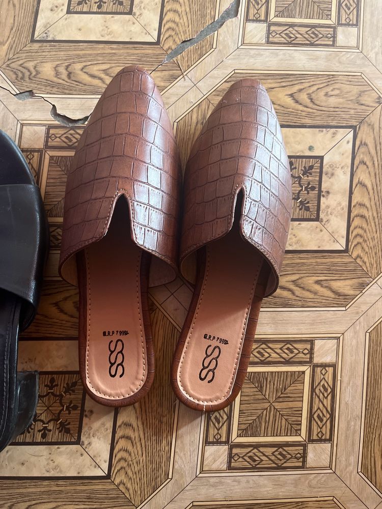 Women Footwear