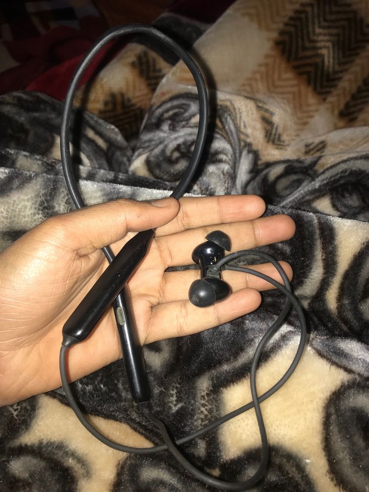 1plus Original Neack Band