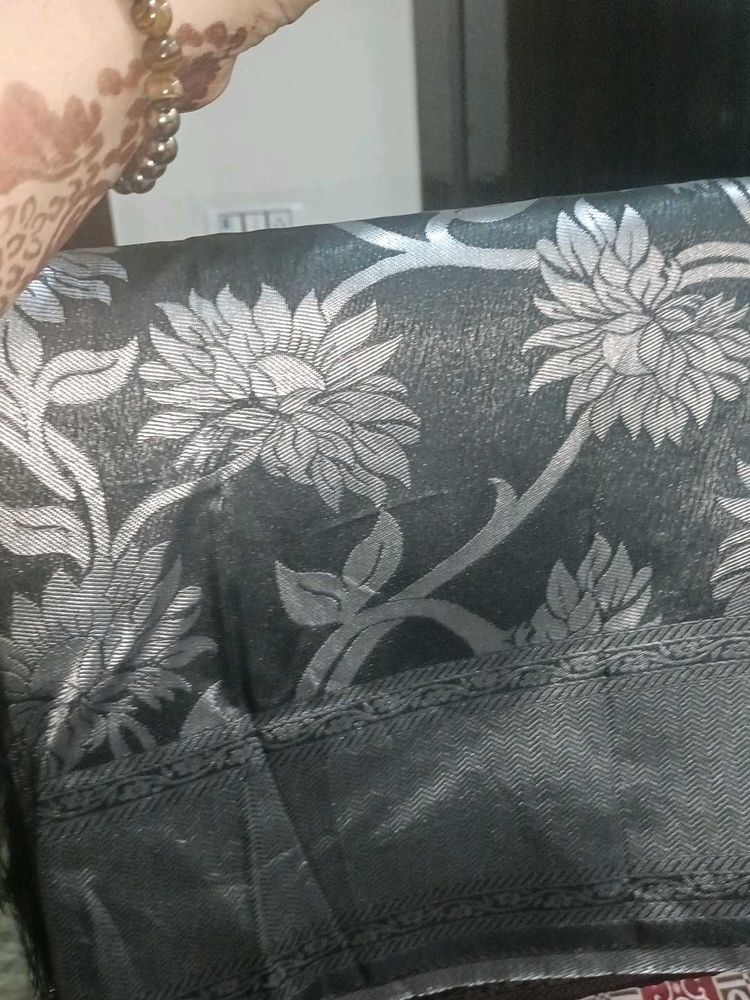 Elegant Floral Saree