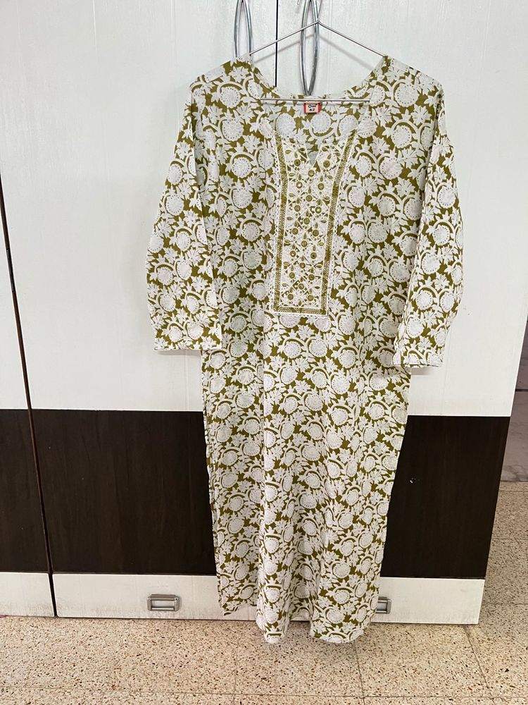 Kurta Set With Dupptta