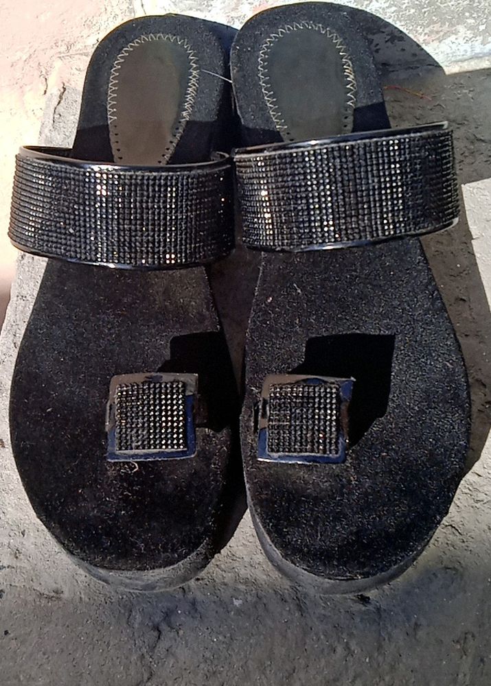 Velvet Flip-flop Heals Sleeper