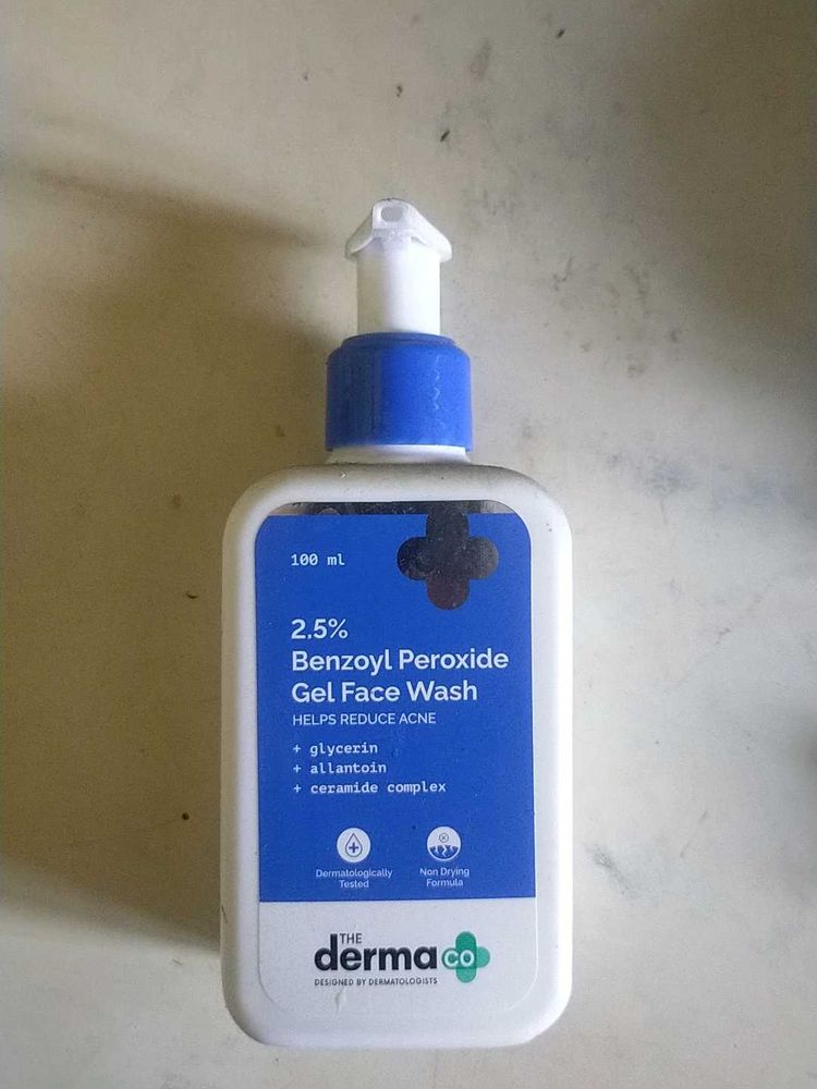 The Derma Co. 2.5% Benzoyl Peroxide Gel Face Wash