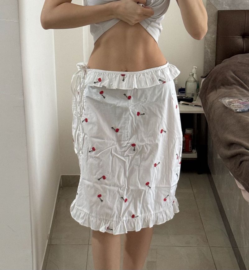 Cherry Embroidered Tie Frill Skirt, How When Wear