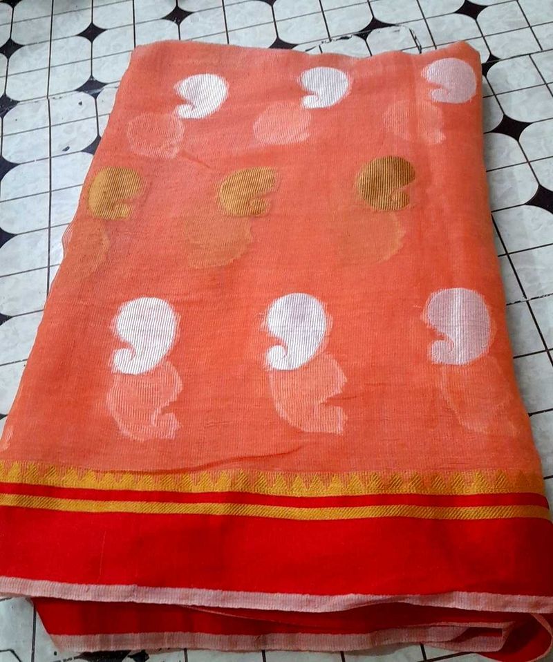 Elegant Peach &amp; Red Saree with Gold Border