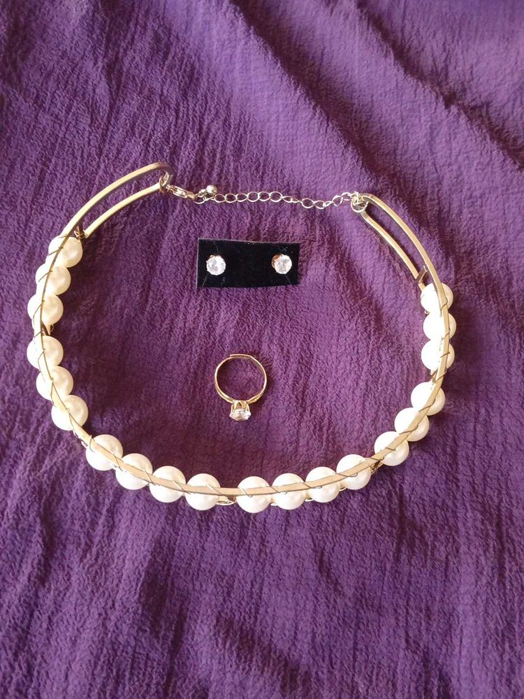 pearl Necklace