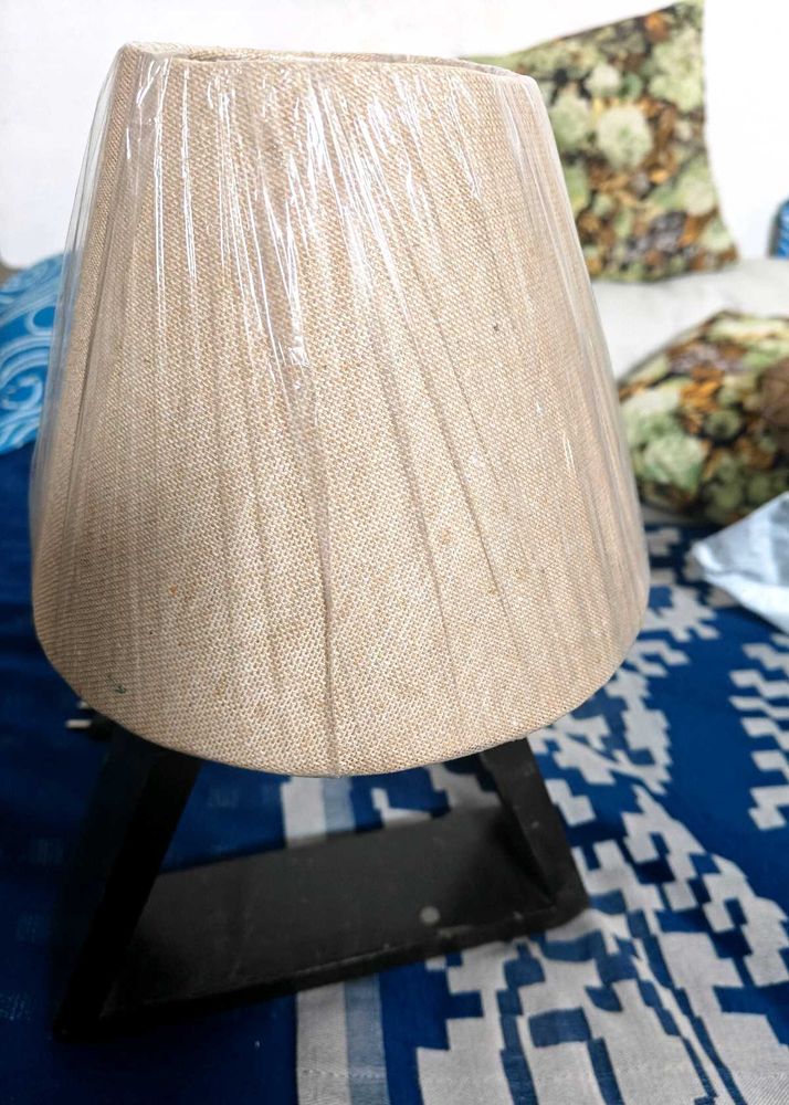 Table lamp unused