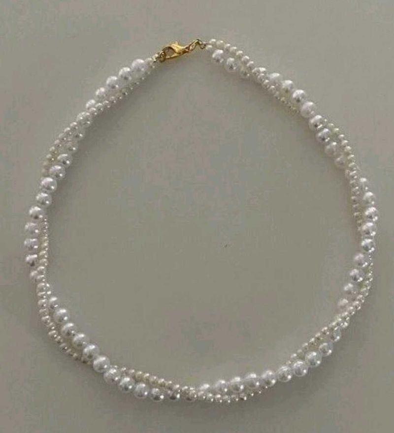 Pearl Beaded Necklace