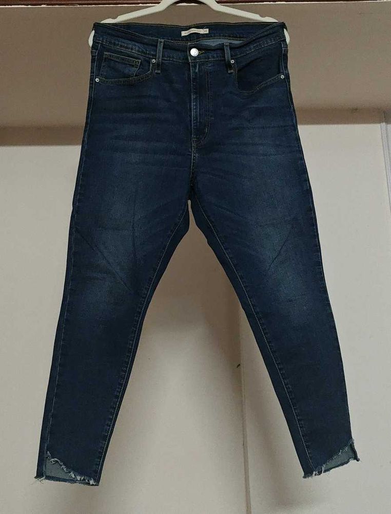 Levis Jeans