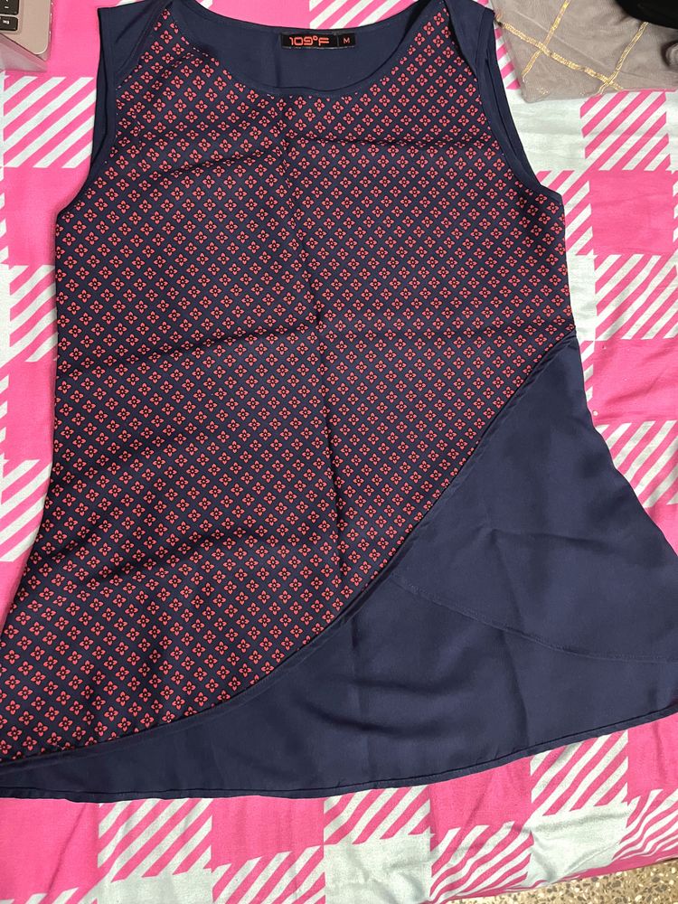 Sleeves Front Design Top